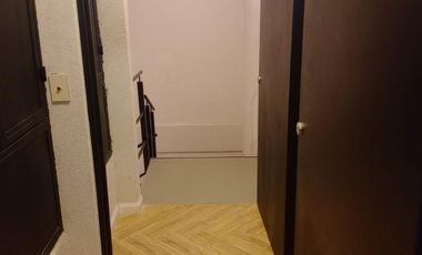 Venta DOS AMBIENTES con balcón Edificio de Categoría