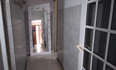 Casa mas local en Claypole