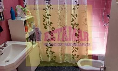 Venta de Casa en lote propio zona San Justo. Consulte