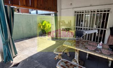 Venta de Casa en lote propio zona San Justo. Consulte