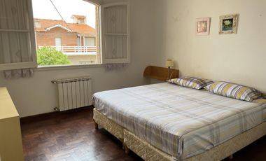 Hermosa Casa de 4 Ambientes + dep.