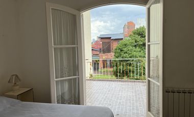 Hermosa Casa de 4 Ambientes + dep.