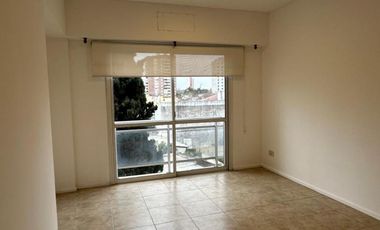 Departamento dos ambientes en alquiler
