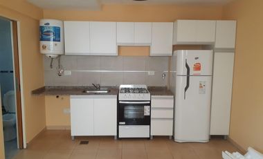 DEPARTAMENTO DE 2 AMBIENTES CON COCHERA - MORON