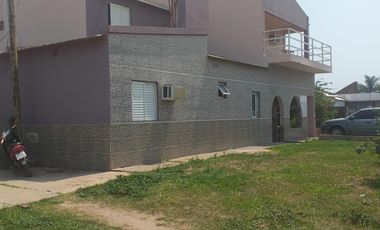 Se Vende Casa  2 plantas - Coronel Du Graty - Chaco