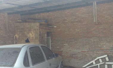 Se Vende Casa  2 plantas - Coronel Du Graty - Chaco
