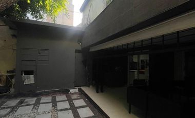 Excelente Casa De 5 Ambientes En Una Zona Privilegiada De Villa Del Parque