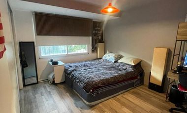 Excelente Casa De 5 Ambientes En Una Zona Privilegiada De Villa Del Parque