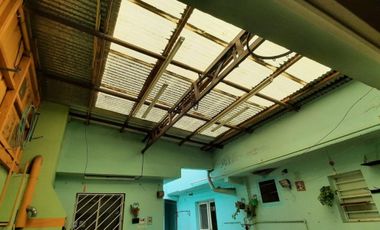 Amplia casa multifamiliar en venta