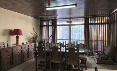 Muy Buena Propiedad, Amplio Fondo Libre, Excelente Zona