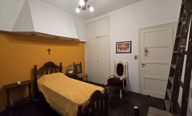 Muy Buena Propiedad, Amplio Fondo Libre, Excelente Zona