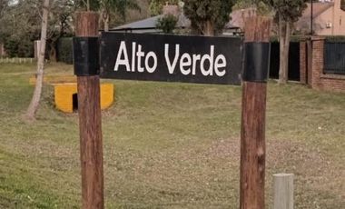 AMPLIO TERRENO EN ROLDAN. CALLE SAN BERNARDO AL 300. BARRIO ALTO VERDE. UBICACIÓN.