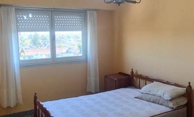 ALQUILER DEPTO 4 AMB S/COCHERA (EDIF. REPUBLICA)
