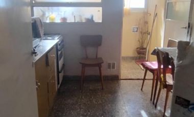 ALQUILER DEPTO 4 AMB S/COCHERA (EDIF. REPUBLICA)