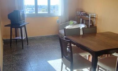ALQUILER DEPTO 4 AMB S/COCHERA (EDIF. REPUBLICA)