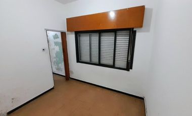 CASA PH DE 3 AMBIENTES EN VENTA - MORON SUR