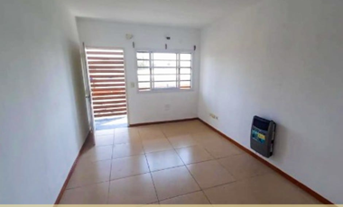 DEPARTAMENTO 3 AMBIENTES 47 M2 CON COCHERA, MORENO SUR