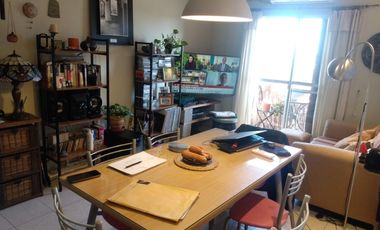 Departamento tres ambientes con cochera venta Monte Grande Centro