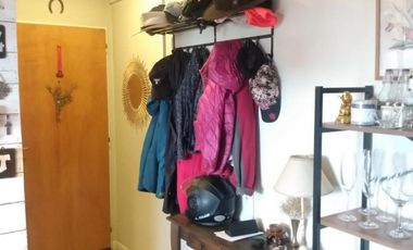 Departamento tres ambientes con cochera venta Monte Grande Centro