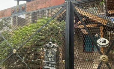 CHALET  5 AMBIENTES ACEPTA PERMUTA EN LA COSTA  PASO DEL REY