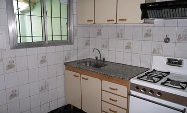 AMPLIO PH 2 AMBIENTES CON PATIO