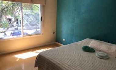 EXCELENTE PROPIEDAD EN ZONA EXCLUSIVA DE BANFIELD OESTE.