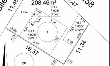Casa De 3 Amb. Amplio Jardín. Garage. Patio. A Moderizar. 208 Mts. Calle 210 Al 700. Ranelagh. Berazategui