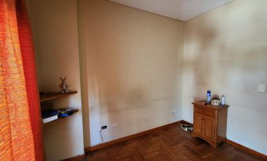 Excelente Departamento 2 Ambientes Ubicado En La Zona Centro De Villa Balleste