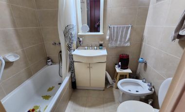 Excelente Departamento 2 Ambientes Ubicado En La Zona Centro De Villa Balleste