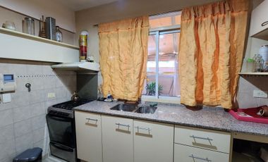 Excelente Departamento 2 Ambientes Ubicado En La Zona Centro De Villa Balleste