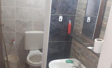 SE ALQUILA EXCELENTE LOCAL DE 24 m²