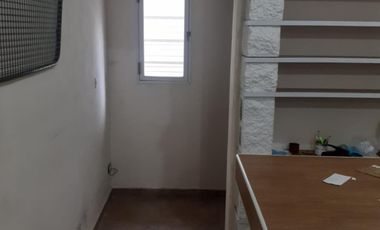 SE ALQUILA EXCELENTE LOCAL DE 24 m²