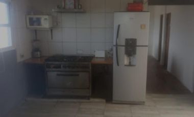 VENDO CASA 4 AMB PRIMERA LINEA AL MAR.
