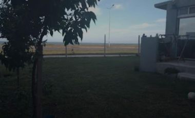 VENDO CASA 4 AMB PRIMERA LINEA AL MAR.