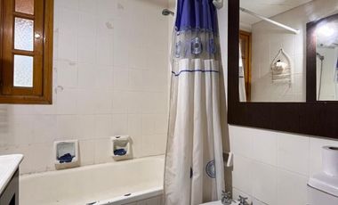 Casa de 4 AMBIENTES en alquiler