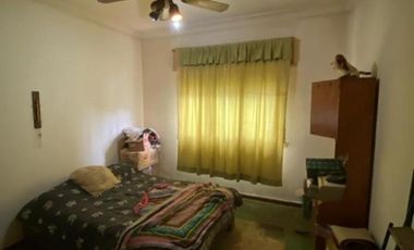 CHALET DE 3 AMBIENTES EN VENTA