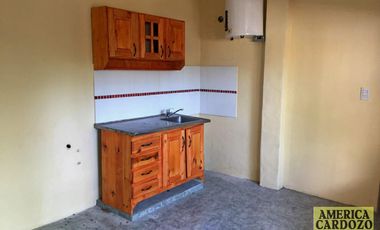 DEPARTAMENTO 2 AMBIENTES, TRANQUILO, PASO DEL REY