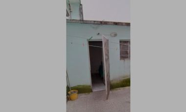 VENDO CASA EN  BLOCK