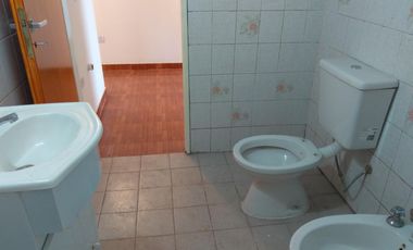 LA TABLADA-ALQUILER-DEPARTAMENTO  3 AMBIENTES EN PLANTA ALTA