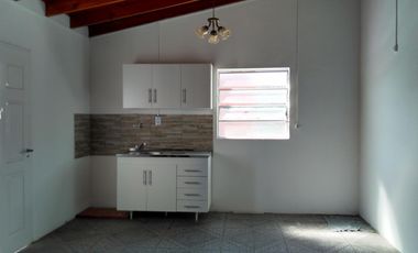 LA TABLADA-ALQUILER-DEPARTAMENTO  3 AMBIENTES EN PLANTA ALTA