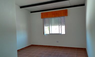 LA TABLADA-ALQUILER-DEPARTAMENTO  3 AMBIENTES EN PLANTA ALTA