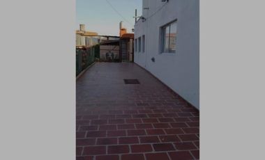 VENDO CASA CON QUINCHO 300 M2 CONSTRUIDOS