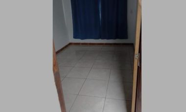VENDO CASA CON QUINCHO 300 M2 CONSTRUIDOS