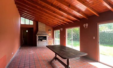 Casa de 3 AMBIENTES en venta