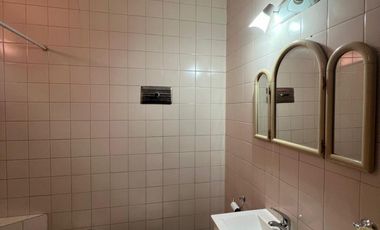 Casa de 3 AMBIENTES en venta