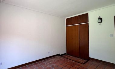 Casa de 3 AMBIENTES en venta