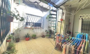 VENTA -  CASA P.H.. HAEDO. BARRIO GÜEMES. 3 AMBIENTES.