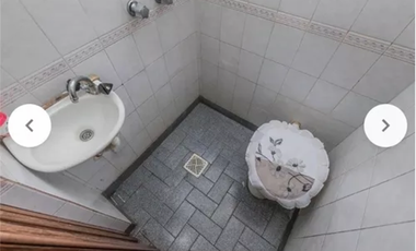 Venta casa 6 ambientes con cochera y fondo Isidro Casanova