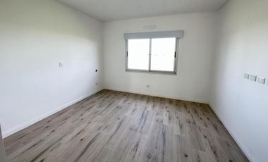 Alquiler de casa Barrio San Felipe con pileta- Canning