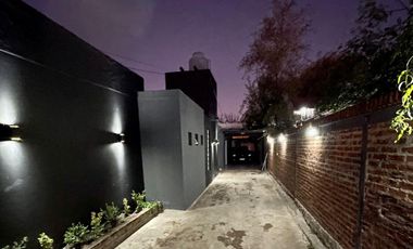 Casa con Quincho + Departamento